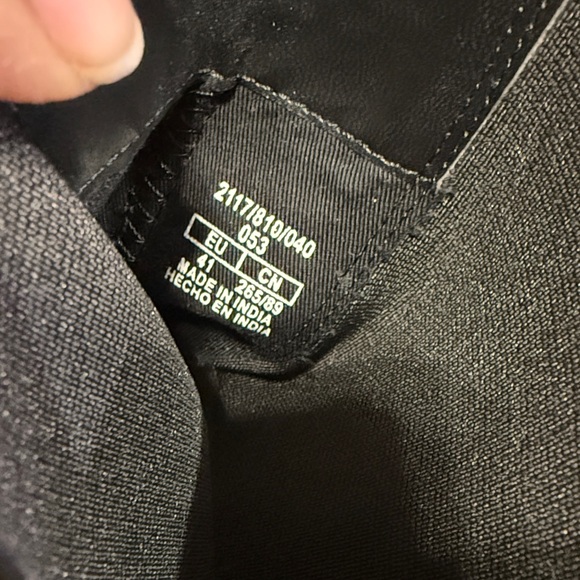 Zara Elegant Black Leather Ankle Boots sz 10/41 - Picture 9 of 9